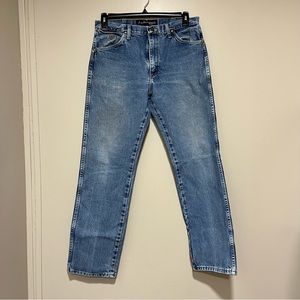 Wrangler George Strait Cowboy Cut Collection 33x32